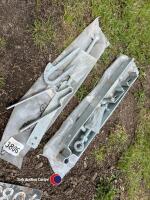 Galvanised gate and catch hinges to fit hunter gates - 2