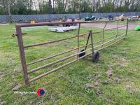 Gate on wheels - 3