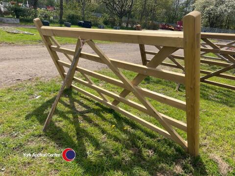 8ft wooden gate