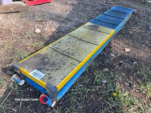 12ft foldable rubberised dog walk plank with slats, blue and yellow