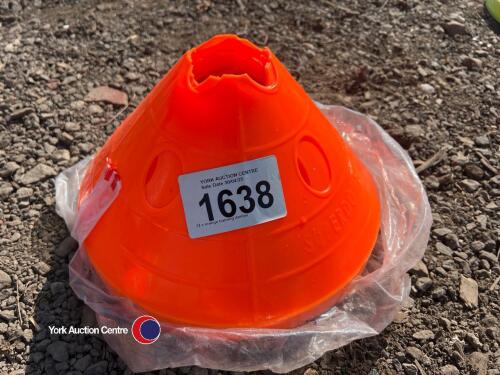 12 x orange training domes