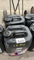 2 x sealed hydraulic oil