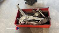 Large cog puller