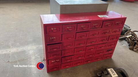 Small red 36 drawer set in good condition complete with all drawers