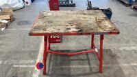 Fold up work bench - 2