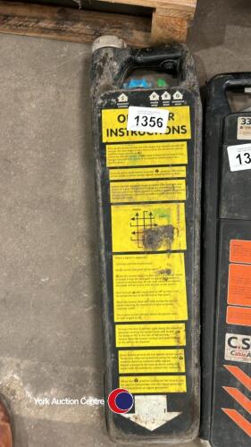 Cable detector