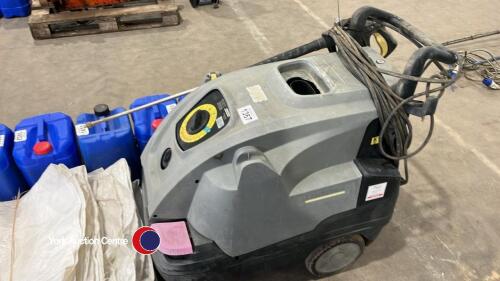 Karcher professional steam cleaner
