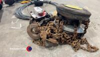 2 x chain block hoist - 3