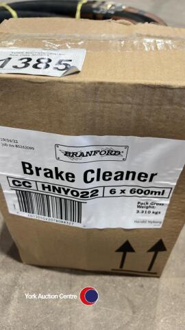 Spray brake cleaner