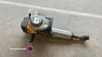 Wacker Neuson petrol breaker, starts and runs but no point or chisel - 2