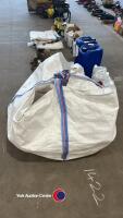Quantity of dumpy bags - 2