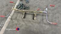 Kerb lifter