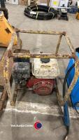 Concrete poker drive unit