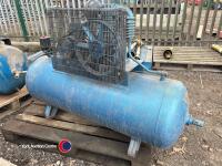 Clarke 200ltr 240v air compressor - 3