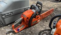 Husqvarna 435 chainsaw, runs - 3