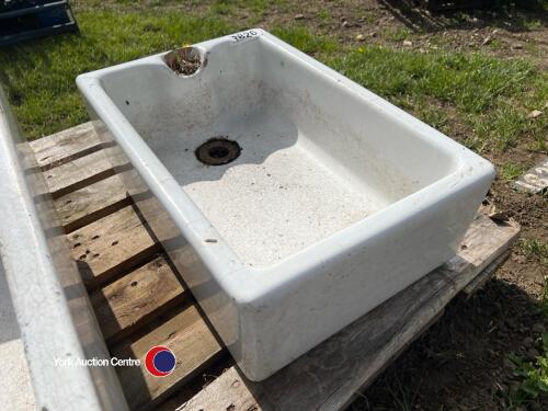 White Belfast sink