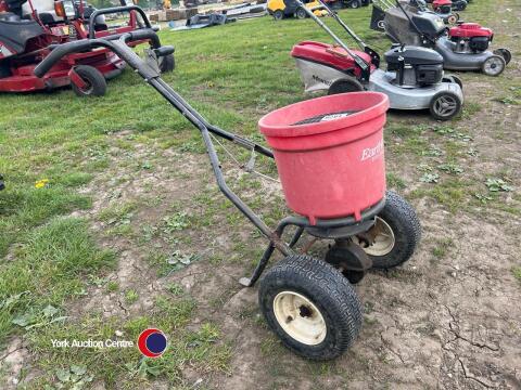 Supaturf push lawn spreader