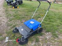 Alto 360 pedestrian sweeper - 2