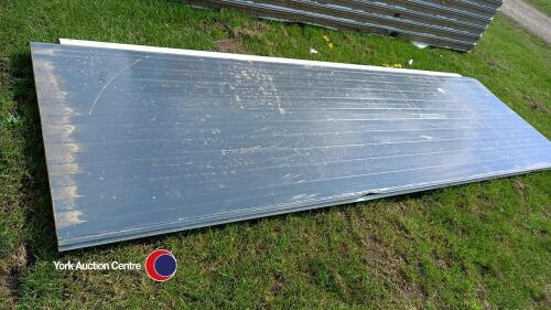 15 x 40 mm new insulated roof sheets