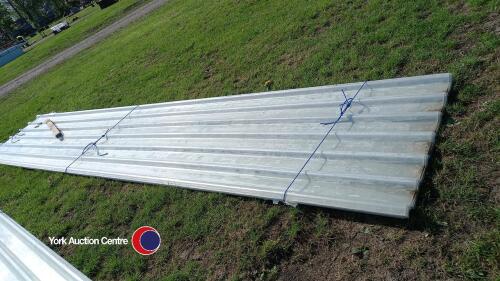 14 x 5800m box profile roof lights, new