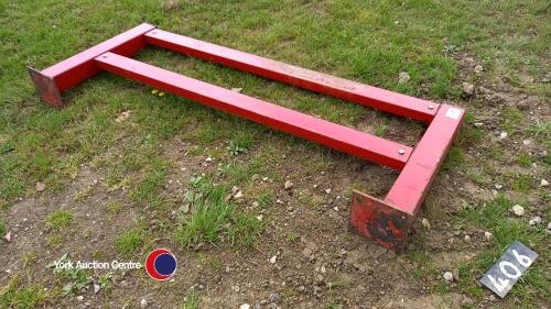 Crash barrier