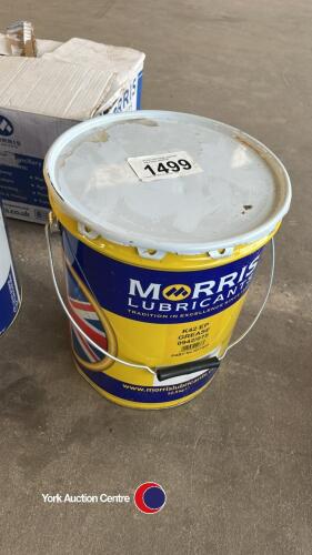 Large tub Morris grease, new