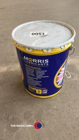 Large tub Morris grease, new