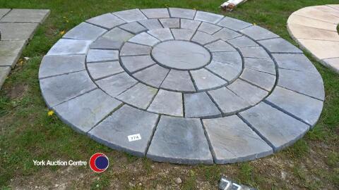 Paving circle