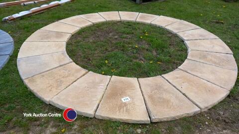 Paving circle
