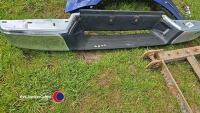 Isuzu Rodeo rear bumper - 2