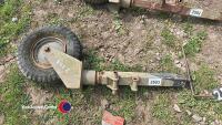 Trailer wind up jacks - 2