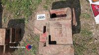 6 x International tractor weights - 3