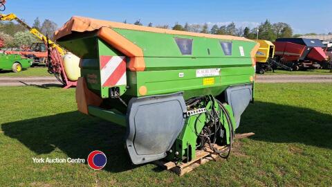 Amazone Profi fertiliser spreader, 24 - 36m discs, control box in the office