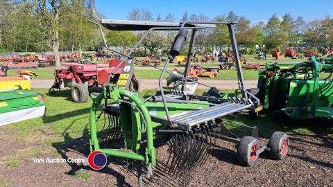 Fendt Former 456 4.5m rake, 2018 low hours, pto in office