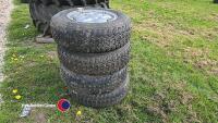 Land Rover Discovery alloy wheels with good tyres - 4