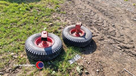 Pair of stub axle ends 6.00-9