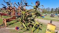 Claas 6 rotor tedder