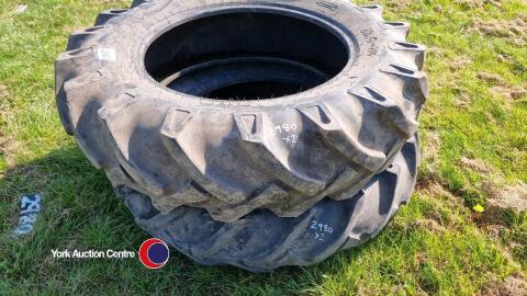 2 x BKT 13.6-28 tyres