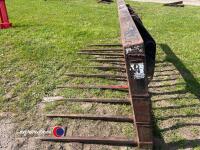 Manitou muck fork - 4