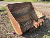 JCB 3ft digging bucket - 2
