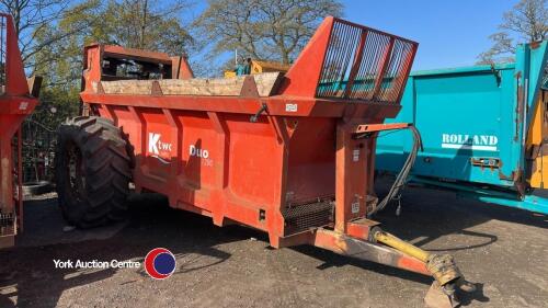 K-Two 12T Duo muck spreader c/w slurry door, greedy boards, heavy duty bed chains and gearbox, slip clutch and shear bolt protection, 580x70x38 tyres, rear towing hitch and lights, year 2012