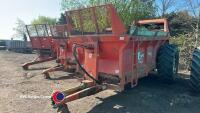 K-Two 12T Duo muck spreader c/w slurry door, greedy boards, heavy duty bed chains and gearbox, slip clutch and shear bolt protection, 580x70x38 tyres, rear towing hitch and lights, year 2012 - 2