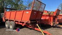 Triffitt 10T muck spreader