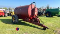 Marshall slurry tanker with pipe and pto shaft