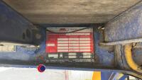 Triaxle artic 13.6m insulated storage trailer, air suspension, roller shutter door - 4