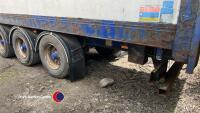 Triaxle artic 13.6m insulated storage trailer, air suspension, roller shutter door - 7