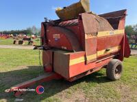 Teagle Tomahawk 8080 trailed straw blower, pto and control box in office