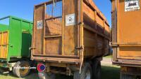 Richard Western 11T silage trailer, up and over tail gate, super singles, sprung drawbar, grain door with hatch - 4