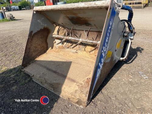 Shelbourne Reynolds sawdust dispenser bucket