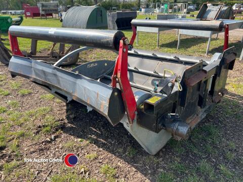 Blaney Forager X10 bale unroller